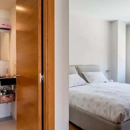 Grande Unifamiliar Con Jardin En Holiday home *