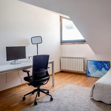 Grande Unifamiliar Con Jardin En Holiday home