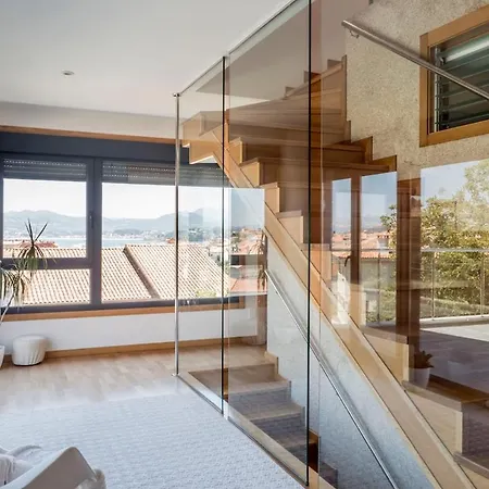 Grande Unifamiliar Con Jardin En Holiday home Baiona