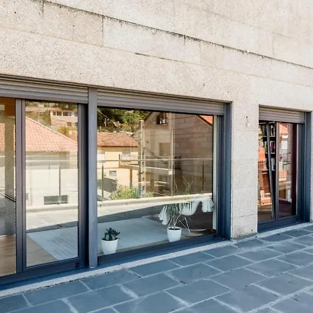 Grande Unifamiliar Con Jardin En Baiona